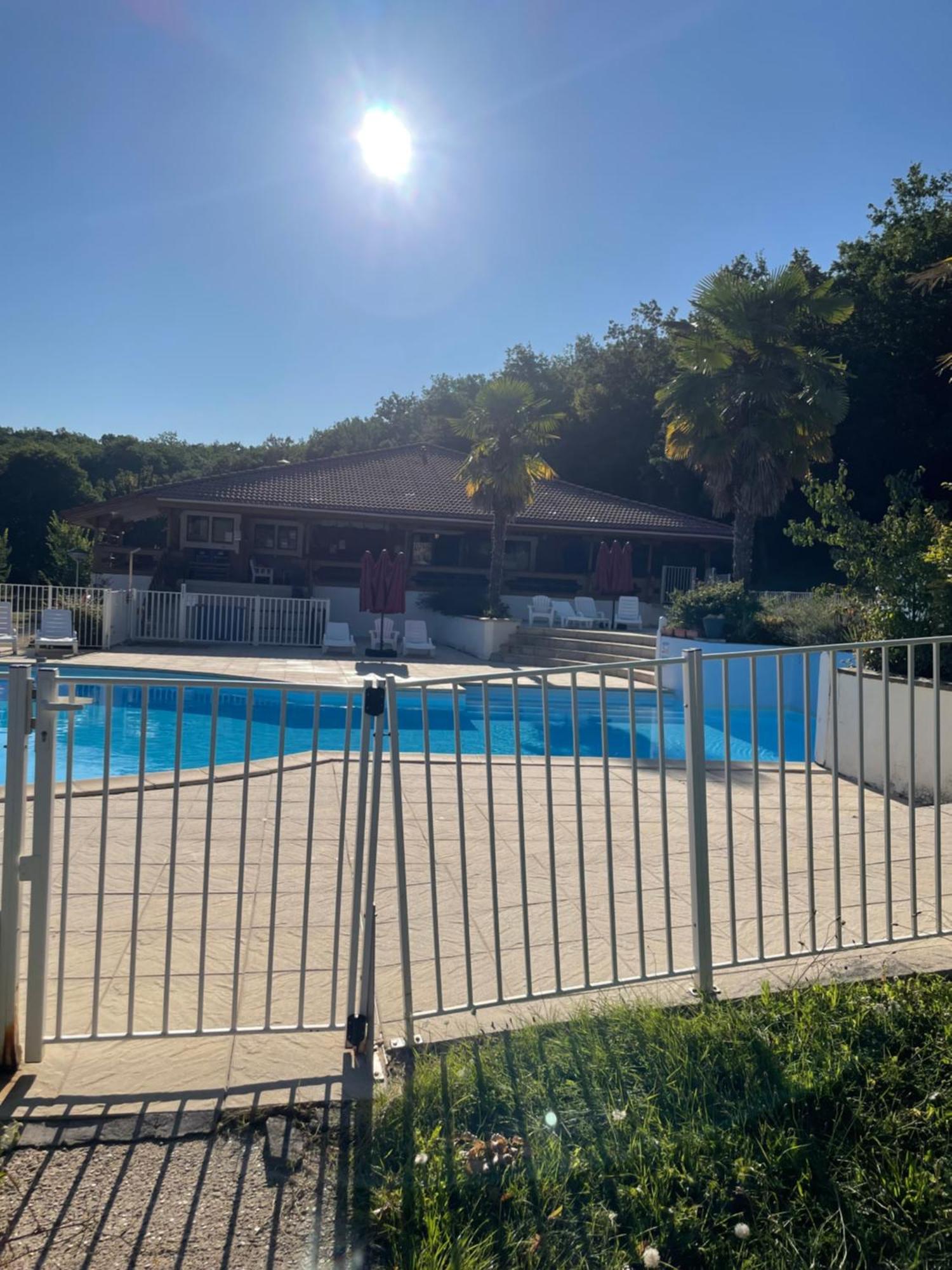 Chalet Janot Mauroux  المظهر الخارجي الصورة
